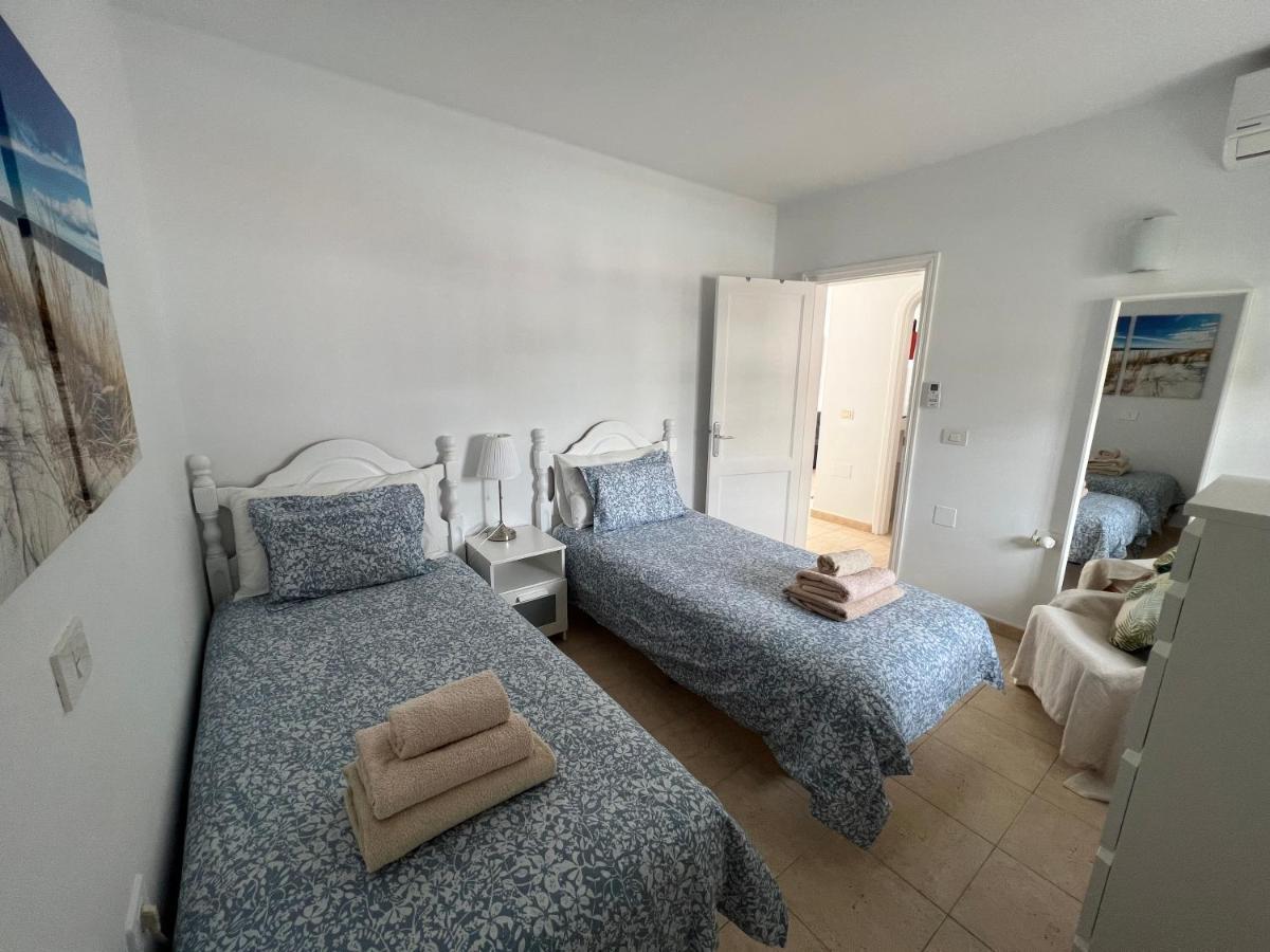 Oasis Blue - Beautiful 1 Bedroom Apartment On Private Complex With Pool Tías Exterior foto